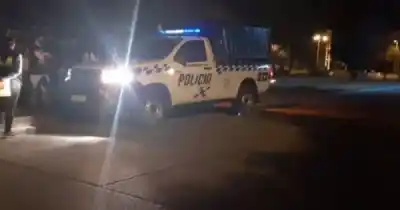 Lo atacaron a cuchilladas en plena calle y murió desangrado: buscan al asesino