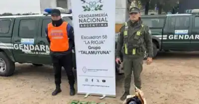Viajaban en dos colectivos y un fuerte olor delató lo que llevaban: 7,5 kilos de coca con destino a Mendoza