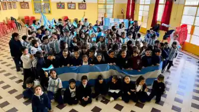 En una escuela tucumana, el Mundial se estudia con pasión: matemáticas, lengua y banderas