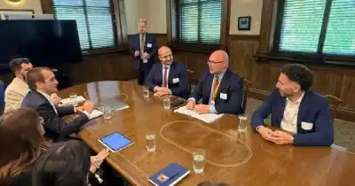 El secreto que Mendoza llevó a Canadá: la apuesta energética que podría cambiarlo todo