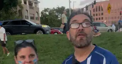 Viajó a ver a la Selección pero su reclamo fue para otro equipo