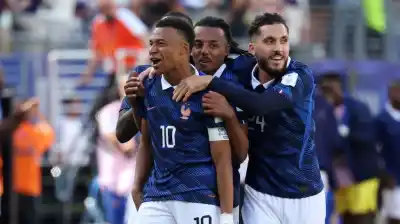 Mbappé explotó tras el doblete: “Para callar a todos tendría que jugar 80 años”