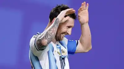 Lo que dijo la prensa mundial del triplete de Messi que dejó helada a Argelia