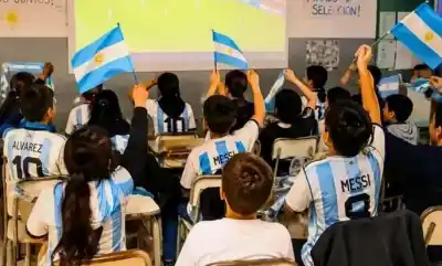 Lunes de partido: cómo será el día escolar en Tucumán mientras Argentina juega