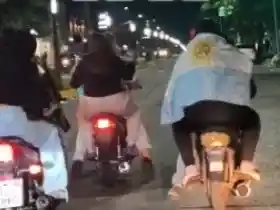 La Scaloneta ya hace rugir las calles: Arrecifes estalló de alegría tras el 3-0 a Argelia