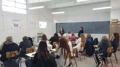 Lo que nadie cuenta sobre la incontinencia: una charla en el Hospital del Carmen revela los síntomas ocultos