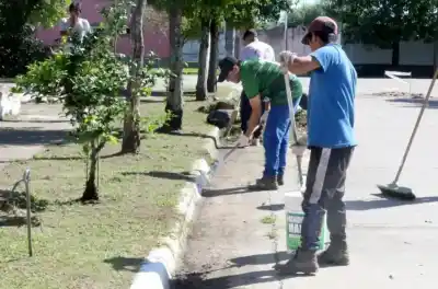 Operativo integral en Villa Alcira: limpieza, concientización y cuidado del medio ambiente