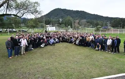 El peronismo tucumano se moviliza: Jaldo reunió a 500 dirigentes en un encuentro clave