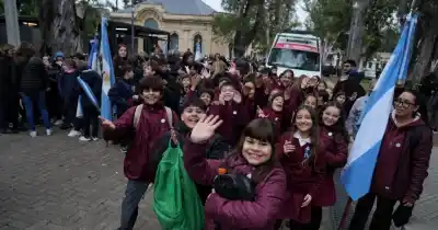 El clima obliga a cambiar de sede la promesa a la bandera: ¿dónde se hará?