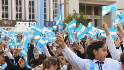 Se prepara la Promesa a la Bandera en Tucumán: conocé los cortes de tránsito que afectarán el centro