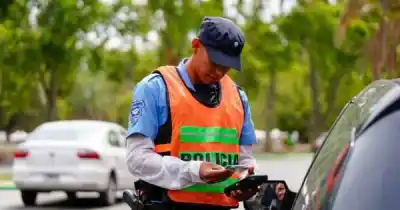 Con una foto o video, podés denunciar estas infracciones de tránsito en Mendoza