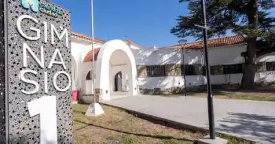 Ulpiano Suarez supervisó las obras en el Gimnasio N°1: ¿qué cambios se vienen?