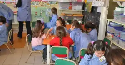 Menos chicos, más vacantes: el plan de Mendoza para aprovechar la baja de natalidad en las aulas