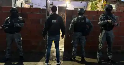 Allanamiento en Villa Pororó: detuvieron al presunto gatillero que dejó a un joven al borde de la muerte