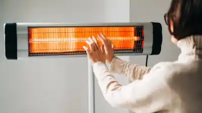 Ni aire ni radiador: el artefacto que menos gasta para calefaccionar tu casa y casi nadie usa