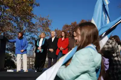 Crece el homenaje a Belgrano: Alak confirmó el Museo de la Bandera en La Plata