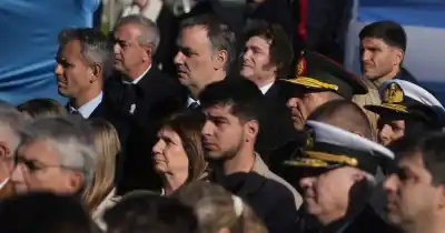 Pullaro le cantó la justa a Milei: “Belgrano donó su fortuna cuando otros se enriquecen”