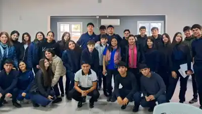 Lo que les enseñaron a los alumnos del Santiago Apóstol y nadie esperaba