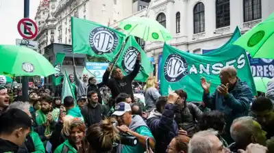 El reclamo que pone en alerta al Gobierno bonaerense: ATE exige reapertura de paritarias