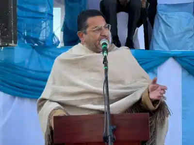 El pedido que le hizo Velázquez a Sadir en pleno acto por la Bandera en La Quiaca