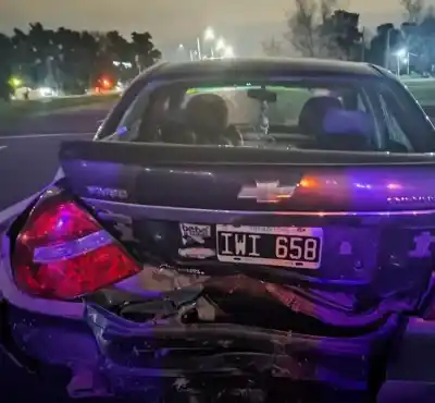 Lo que escondía el conductor del Polo tras el fuerte choque en la Ruta 2