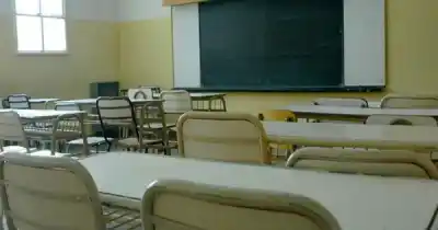 Llegó llorando a la escuela y escribió un papel que paralizó a todos: el pedido de auxilio de una nena en Palpalá