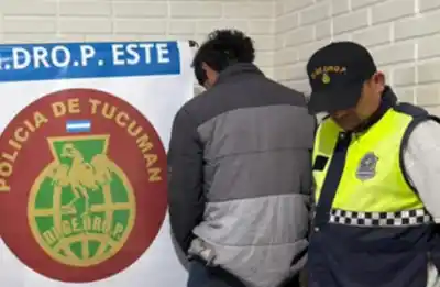 Manipulaban droga en la vía pública y lo que encontraron los dejó helados