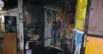 Gritos desesperados y llamas: el ataque incendiario a un almacén que quedó filmado