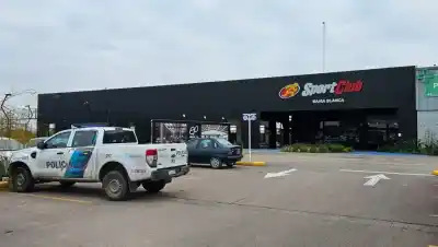 Cayó desde un entrepiso y murió: la extraña pared que no existía en el gimnasio