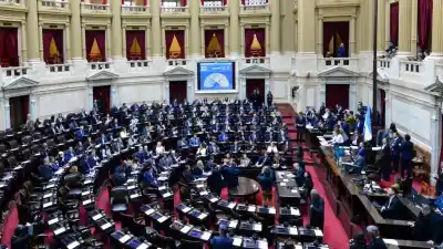 La jugada que dejó sin piso a la oposición: cómo frenaron la interpelación a Adorni