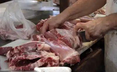 Crisis en las carnicerías de Jujuy: la gente compra menos carne y los comerciantes ya no dan abasto