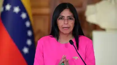 Dos terremotos sacuden Venezuela: el anuncio de Delcy Rodríguez que paraliza al país
