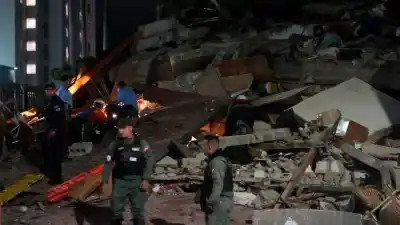 Terremotos en Venezuela: un edificio de 22 pisos se derrumbó en Caracas y hay voluntarios buscando sobrevivientes