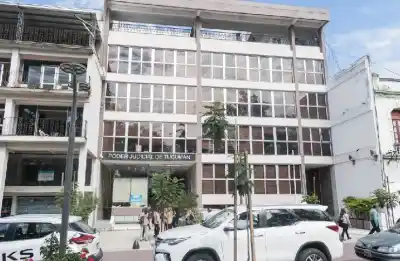 Empleada de confianza vació la cuenta bancaria de la dueña y su mamá la ayudó a retirar el dinero