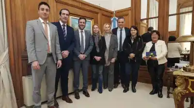 Adorni o Bullrich: la interna libertaria que expone la pulseada por el informe de gestión en el Senado