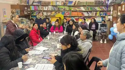 Cultivar en casa: el taller que une salud y escuela en Villa Muñecas