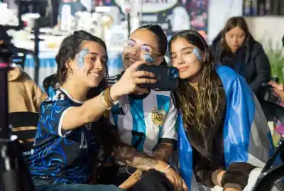 Este sábado, el Punto Mundialista se muda al parque Avellaneda: pantalla gigante, ferias y sorteos