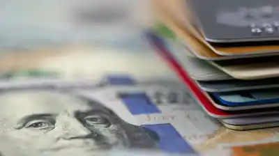 Dólar oficial y tarjeta: los valores que marcaron este jueves banco por banco