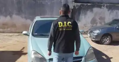Un Citroën C5 robado en Mendoza apareció en Corrientes: el detalle que lo delató