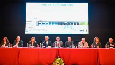 El gobernador Suárez abrió la cumbre nacional de Ciencias Económicas en Las Termas: ¿qué se definió?