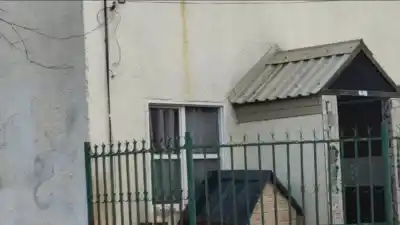 Se lanzó al vacío desde un primer piso para salvar a su hermanito: lo que encontraron después heló a todos