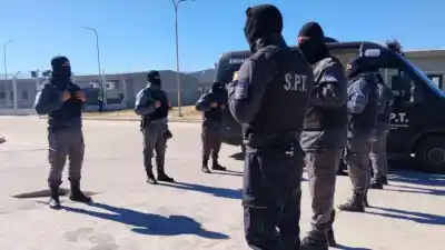 Nuevos traslados al penal: buscan descomprimir las comisarías de Tucumán