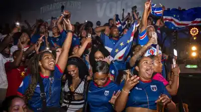 Bocinazos y llanto de emoción: así celebró Cabo Verde su pase histórico y el duelo que se viene con Argentina
