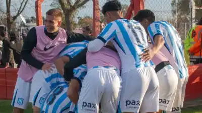 Clásico de Avellaneda: el hijo de Diego Milito sentenció la victoria en el último suspiro