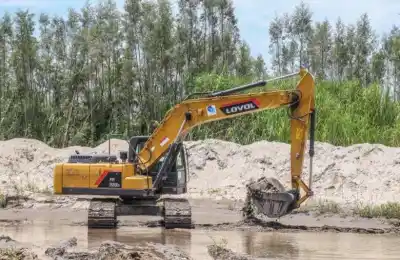 Obras de rencauce en el Río Seco