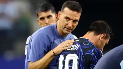 La insólita respuesta de Scaloni cuando le preguntaron qué le dijo a Messi antes de entrar