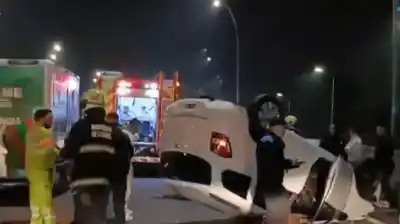 Tres jóvenes heridos tras un violento choque múltiple y vuelco en la General Paz
