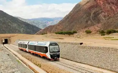 Jujuy lanza el Tren del Vino y un paseo nocturno bajo las estrellas: ¿qué se sabe?