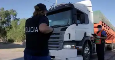 Se fugó de un control policial: el nivel de alcohol que tenía un camionero en Maipú