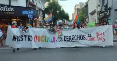 En Tucumán se sumaron a la Marcha Federal contra los dichos de Milei en Davos